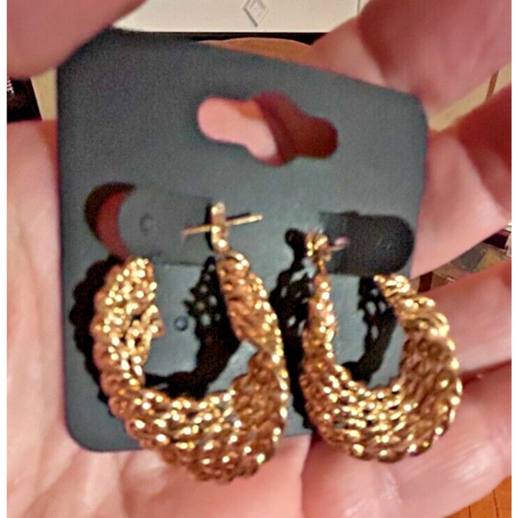 6 Braided Strand Twisted Gold Tone Earrings - Picture 11 of 11